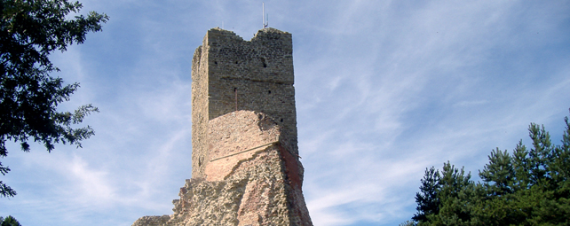 Casola Valsenio. Rocca di Monte Battaglia