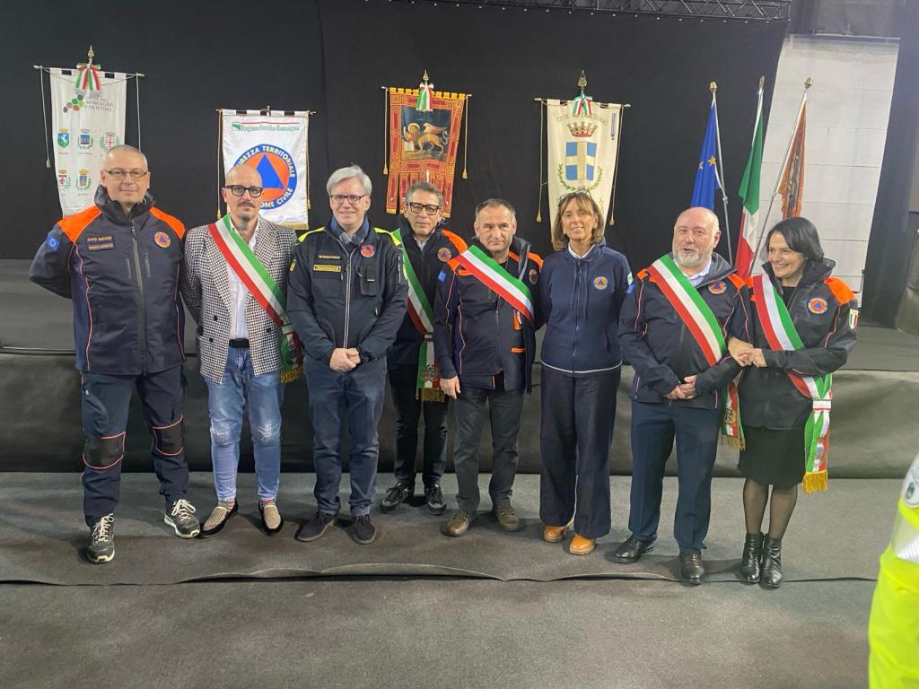 Il-grazie-dell-Unione-della-Romagna-Faentina-ai-Volontari-del-Veneto