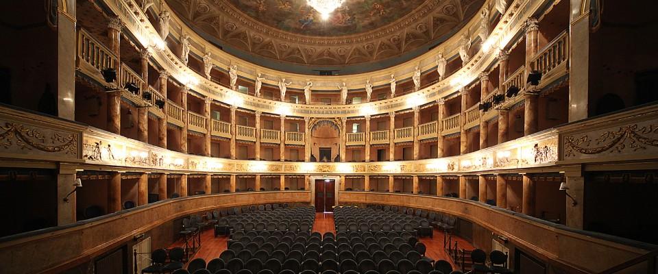 Teatro-comunale-Angelo-Masini