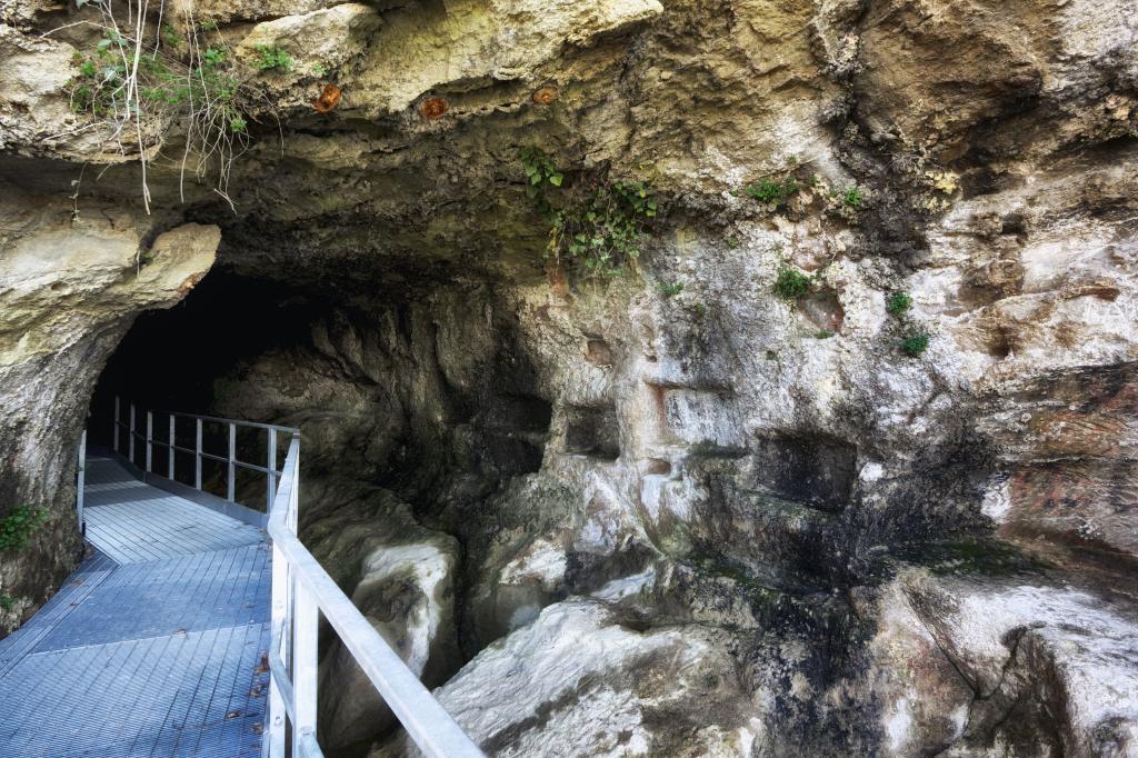 Grotta-del-Re-Tiberio